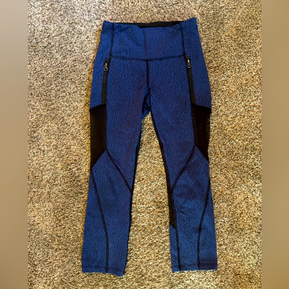 Lululemon Blue/Black Mesh Capris